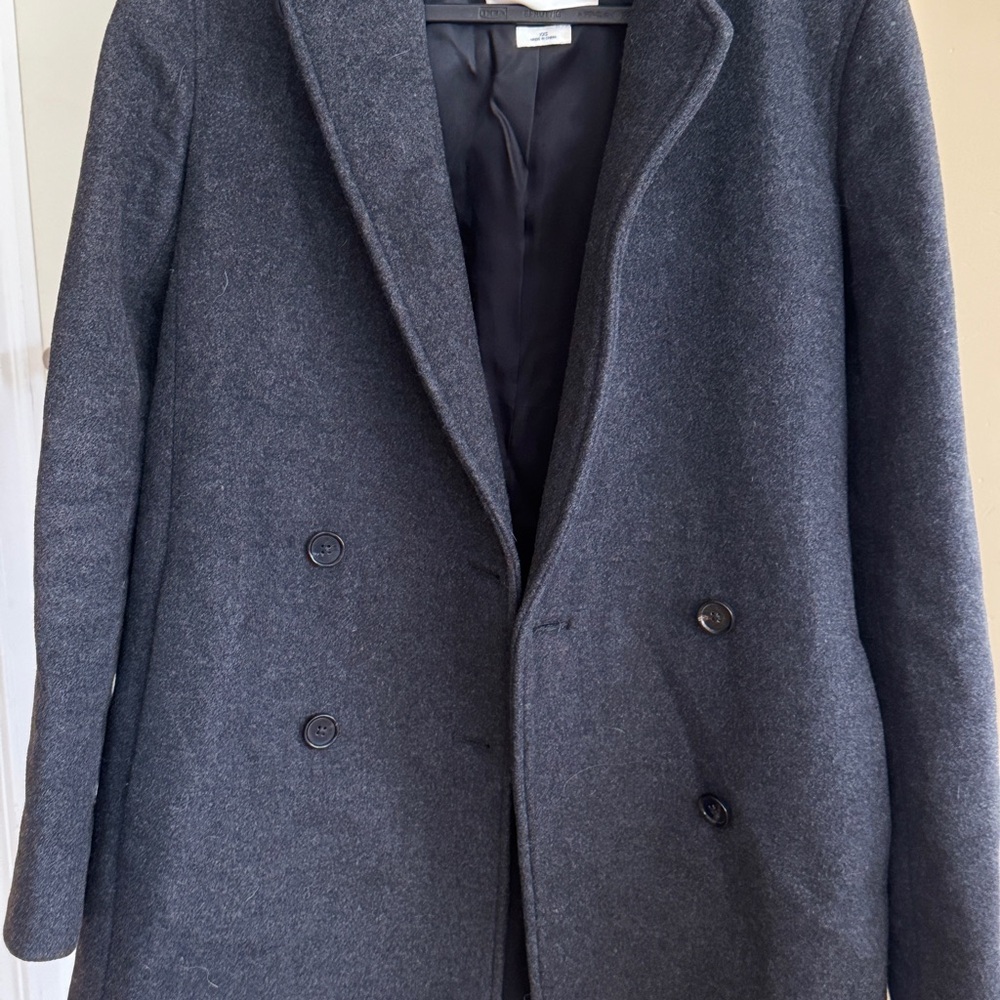 Classic Gray Double-Breasted Coat - Picture 1 of 6